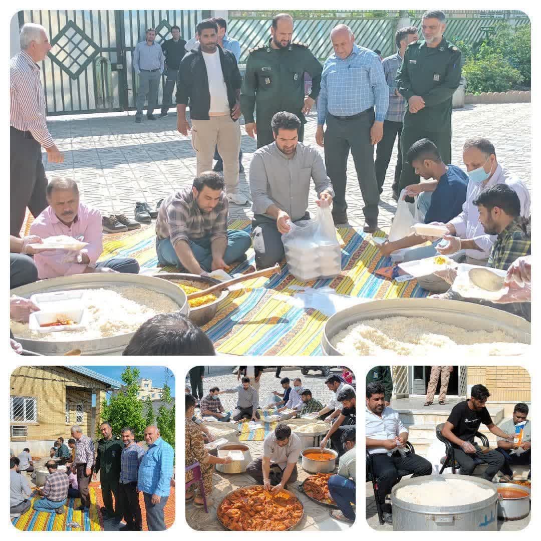 پخت و توزیع ۳۰۰۰ بسته غذای گرم برای خانواده های کم برخوردار شهرستان #گنبدکاووس