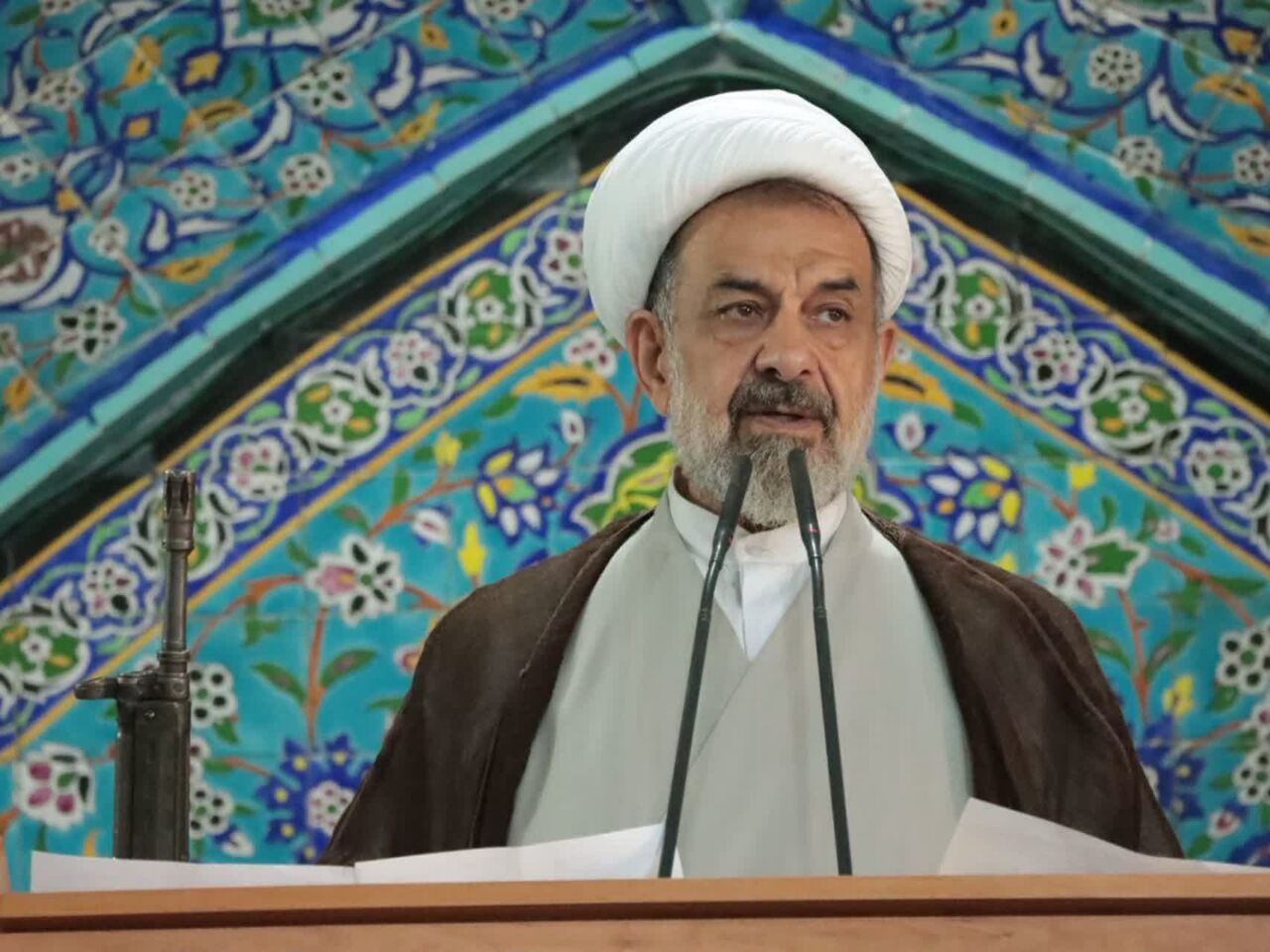 امام جمعه گنبدکاووس: رعایت قوانین حجاب و عفاف از ادارات آغاز شود