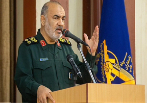 رسما اعلام می‌کنم که هیچ پهپادی از سپاه ساقط نشده است
