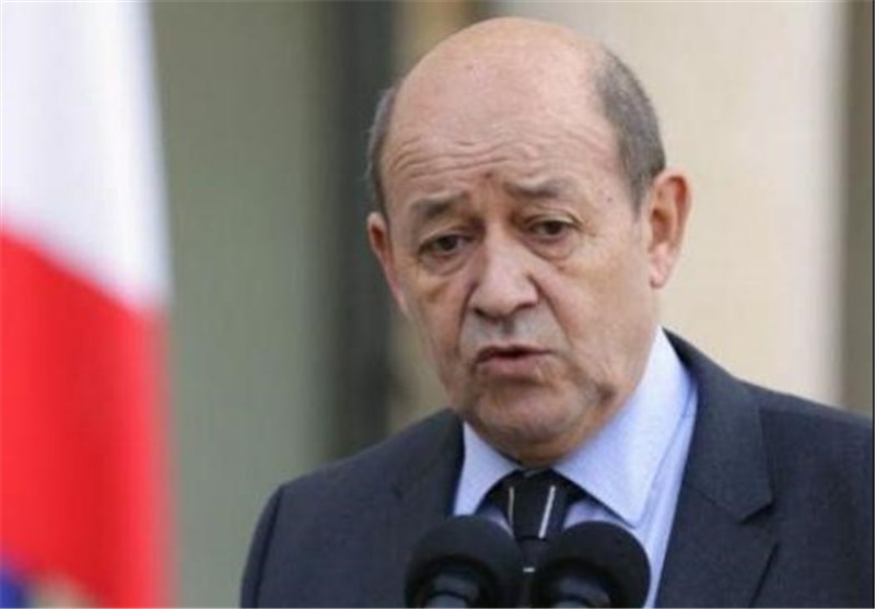 وزیر خارجه فرانسه در آستانه سفر به تهران، ایران را به تحریم تهدید کرد