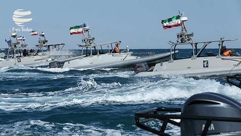 ایران قدرت نظامی برتر خود را در تنگه هرمز نشان می‌دهد