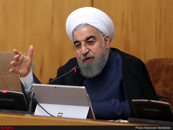روحانی: مذاکره با چاقوکش ذلت است