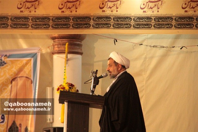 امام جمعه گنبدکاووس: ترکمنها مردمانی مهربان و دوست دار نظام ورهبری هستند