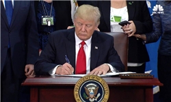 آسوشیتدپرس: ترامپ چهارشنبه فرمان اجرایی جدید مهاجرتی خود را امضا می‌کند