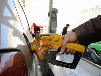 منافع قطع واردات بنزین