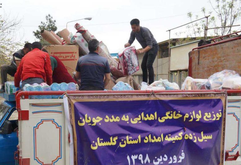  لوازم خانگی به 1013 مددجوی سیل زده کمیته امداد گنبد توزیع شد